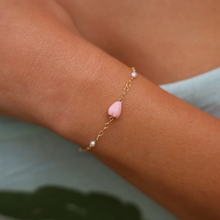 Load image into Gallery viewer, Pink Pikake White Keshi Pearl Bracelet