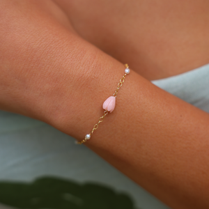 Pink Pikake White Keshi Pearl Bracelet
