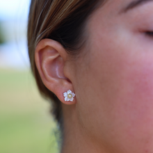 Load image into Gallery viewer, Celine Studs