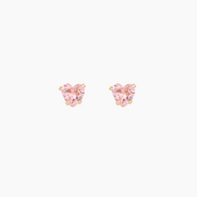Load image into Gallery viewer, Baby Heart Studs 14kt Gold