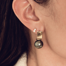 Load image into Gallery viewer, Modern Large Tahitian Pearl Earrings