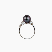 Load image into Gallery viewer, Spiral Tahitian Pearl Ring
