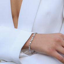 Load image into Gallery viewer, Diamond Pear Bridal Bracelet