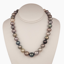 Load image into Gallery viewer, Leia II Pearl Strand