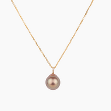 Load image into Gallery viewer, Melanie Diamond Pearl Necklace