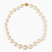 Load image into Gallery viewer, Empress White South Sea Pearl Strand