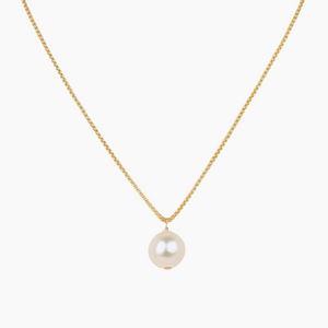 Petra Golden Pearl Necklace