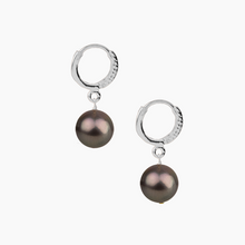 Load image into Gallery viewer, Tahitian Pearl Huggies