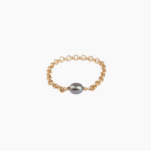 Load image into Gallery viewer, Single Peacock Keshi Pearl Chain Ring