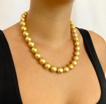 Load image into Gallery viewer, Gold Coast Princess Strand