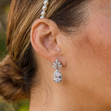 Load image into Gallery viewer, Pineapple Princess Bridal Drop Earrings