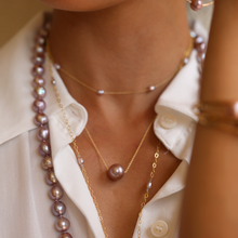 Load image into Gallery viewer, Floating Pink Pearl Necklace 14kt Gold