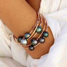 Load image into Gallery viewer, Triple Tahitian Pearl Bangle