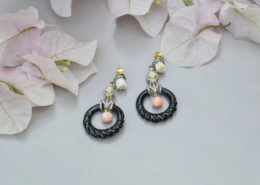 How Do I Choose the Perfect Handcrafted Earrings for My Style?
