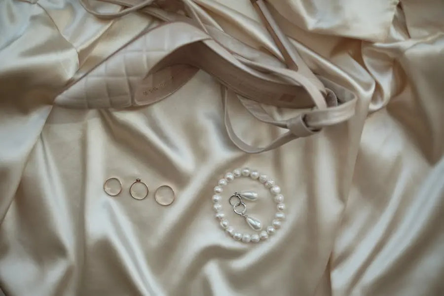 How to Style Wedding Necklaces for Every Dress Neckline