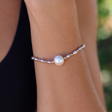 Load image into Gallery viewer, Blossom White Pearl Bracelet