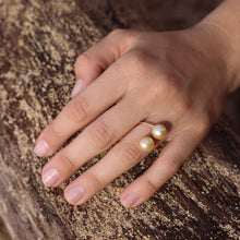 Load image into Gallery viewer, Mykonos Golden South Sea Pearl Bypass Ring