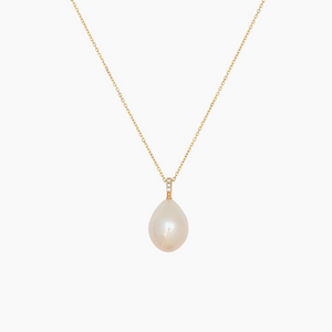 Regina Diamond Pearl Necklace