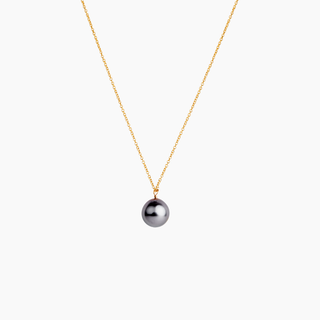 Tahitian black pearl necklace in gold handcrafted in Hawaii