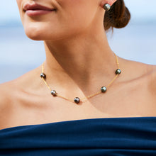 Load image into Gallery viewer, Petite Carmen Tahitian Pearl Necklace