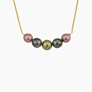 Aruba Stationary Pearl Necklace