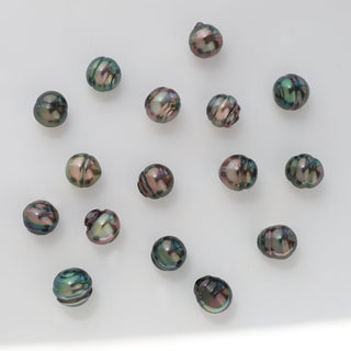 Long Peacock Tahitian Pearl Necklace