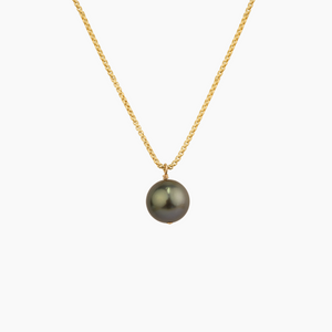 Natalie Pearl Necklace