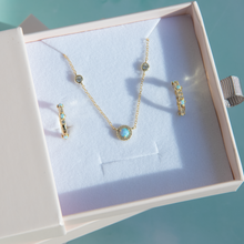 Load image into Gallery viewer, Halo Opal Necklace
