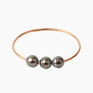 Triple Tahtian Peacock Pearl Bangle in Gold handcrafted in Hawaii