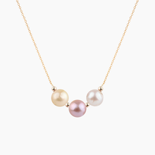 Load image into Gallery viewer, Edith Lanai Pearl Necklace