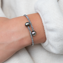 画像をギャラリービューアに読み込む, Hematite Tahitian Pearl Coil Bracelet