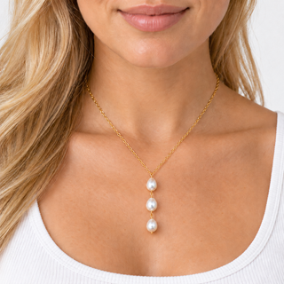 Ekolu White Pearl Y Necklace