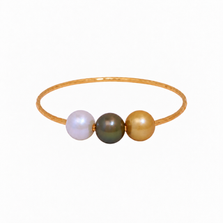 Triple Hau Pearl Bangle