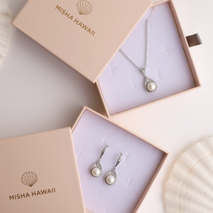 Forever Pearl Gift Set