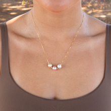 Load image into Gallery viewer, Edith Lanai Pearl Necklace