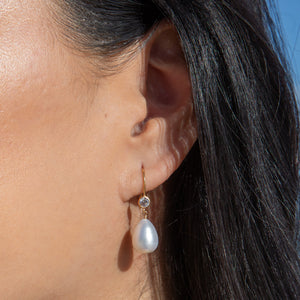 Lakota White Pearl Earrings