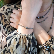 画像をギャラリービューアに読み込む, Mystic Peacock Keshi Pearl Bracelet