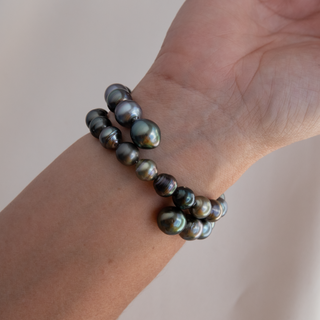 Tahitian Coil Pearl Bracelet
