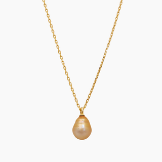 Golden South Sea Pearl necklace long with gold chain
