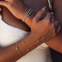 Load image into Gallery viewer, Akoya Keshi Pearl Stretch Bracelet