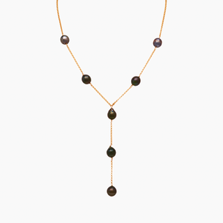 Tahitian black pearl necklace in gold handcrafted in Hawaii