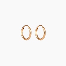 Load image into Gallery viewer, Manini Endless Hoop Earring