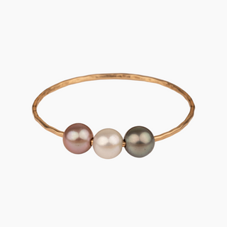 Wailea pearl bangle in gold made in hawaii