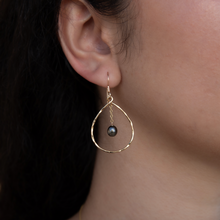 Load image into Gallery viewer, Teardrop Tahitian Keshi Pearl Earrings
