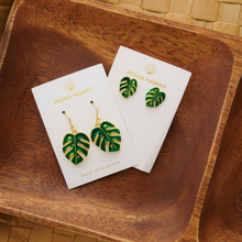 Load image into Gallery viewer, Green Enamel Monstera Earring