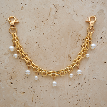 Load image into Gallery viewer, Savannah White Pearl Bag Chain