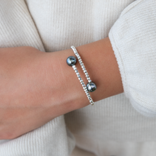 画像をギャラリービューアに読み込む, Silver Hematite Tahitian Pearl Coil Bracelet