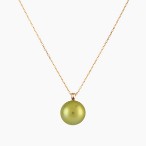 Chelsea Pearl Necklace
