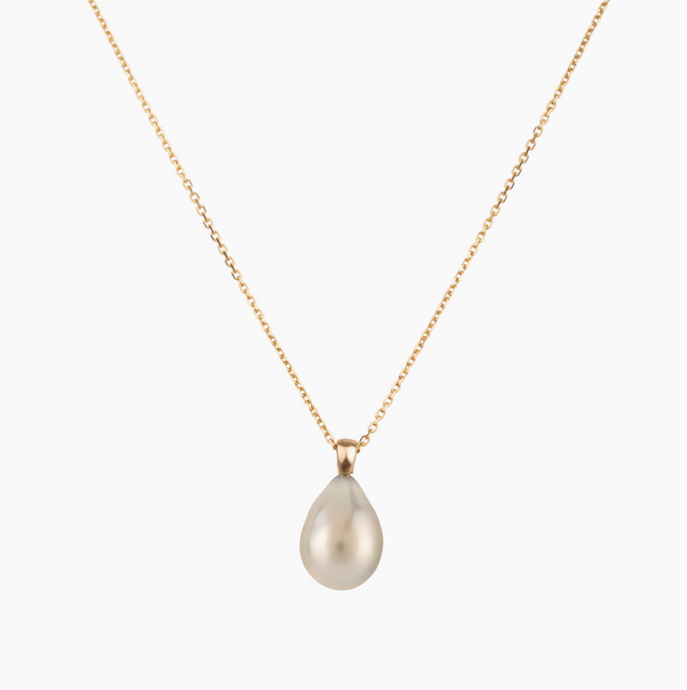 Dara Pearl Necklace