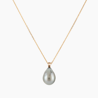 Tahitian silver pearl necklace in gold handcrafted in Hawaii